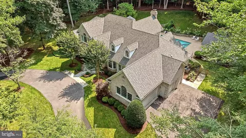 View/Area - 11216 River View Dr, Potomac, MD 20854 photo 2 of 2