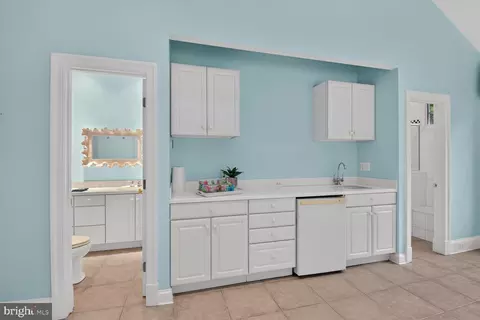 Other - 11216 River View Dr, Potomac, MD 20854 photo 17 of 20
