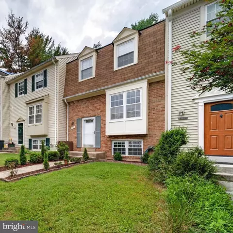 1017 Copperstone Ct, Rockville, MD 20852