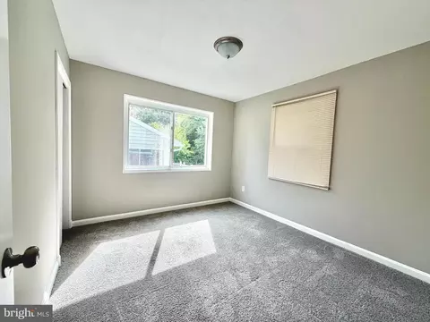 Bedroom - 10128 Dallas Ave, Silver Spring, MD 20901 photo 3 of 6