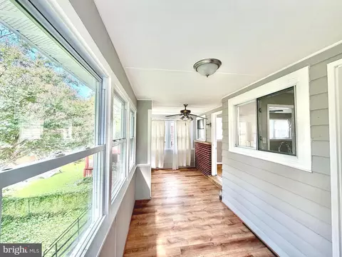 Entry Way - 10128 Dallas Ave, Silver Spring, MD 20901 photo 4 of 4