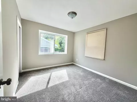 Bedroom - 10128 Dallas Ave, Silver Spring, MD 20901 photo 2 of 6