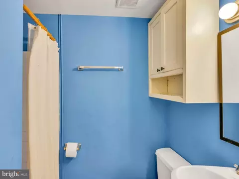 Bath - 4108 Elby St, Silver Spring, MD 20906 photo 3 of 3