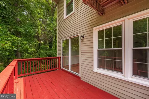 Exterior - 2615 Chivalry Ct, Silver Spring, MD 20902 photo 4 of 17