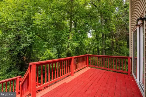 Exterior - 2615 Chivalry Ct, Silver Spring, MD 20902 photo 3 of 17