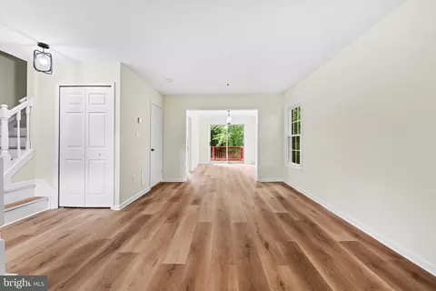 Entry Way - 2615 Chivalry Ct, Silver Spring, MD 20902 photo 4 of 7