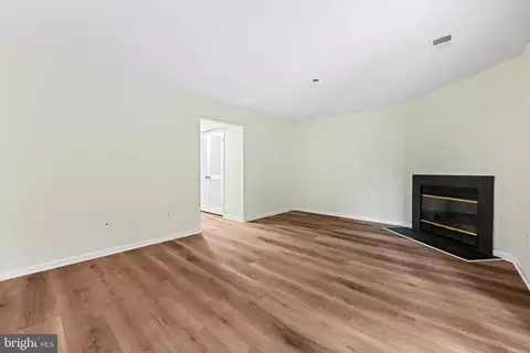 Living - 2615 Chivalry Ct, Silver Spring, MD 20902 photo 5 of 7