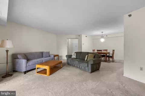 Living - 15100 Interlachen Dr #4-117, Silver Spring, MD 20906 photo 2 of 4