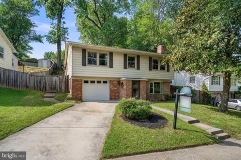 Exterior - 822 Loxford Ter, Silver Spring, MD 20901 photo 4 of 5