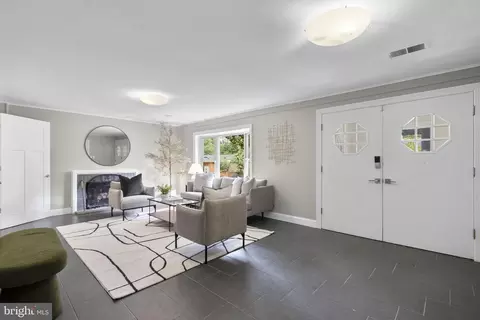 Other - 822 Loxford Ter, Silver Spring, MD 20901 photo 6 of 12