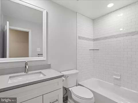 Bath - 1716 Colesberg St, Silver Spring, MD 20905 photo 1 of 2