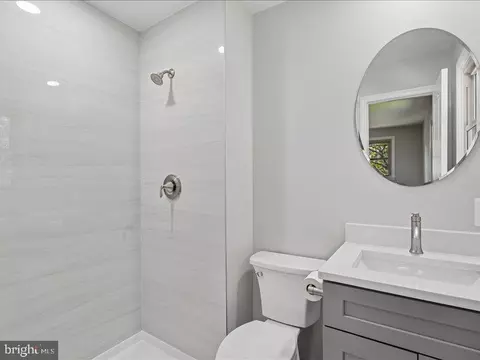 Bath - 1716 Colesberg St, Silver Spring, MD 20905 photo 2 of 2