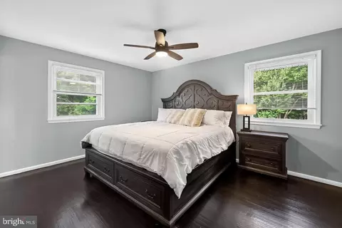 Bedroom - 10 Shanandale Ct, Silver Spring, MD 20904 photo 3 of 3