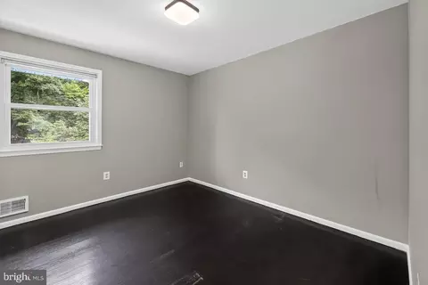 Bedroom - 10 Shanandale Ct, Silver Spring, MD 20904 photo 1 of 3
