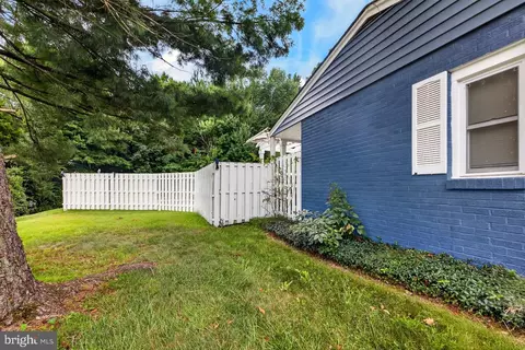 Exterior - 10 Shanandale Ct, Silver Spring, MD 20904 photo 8 of 11
