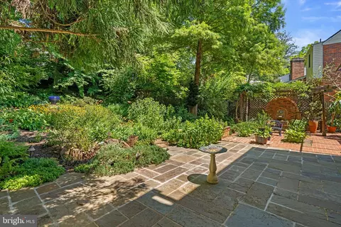 Exterior - 505 Thayer Ave, Silver Spring, MD 20910 photo 11 of 25