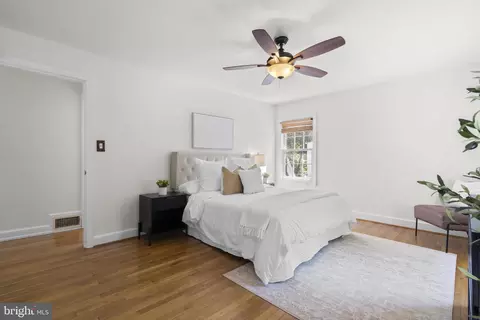 Bedroom - 505 Thayer Ave, Silver Spring, MD 20910 photo 1 of 7