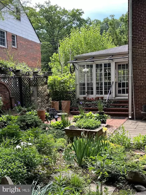 Exterior - 505 Thayer Ave, Silver Spring, MD 20910 photo 18 of 25