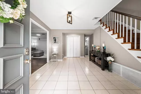 Entry Way - 1213 Dale Dr, Silver Spring, MD 20910 photo 3 of 3
