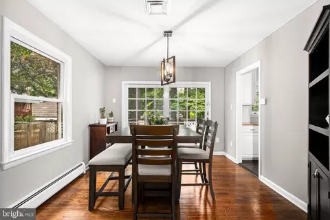 Dining - 1213 Dale Dr, Silver Spring, MD 20910 photo 1 of 2