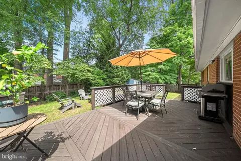 Exterior - 1213 Dale Dr, Silver Spring, MD 20910 photo 3 of 6