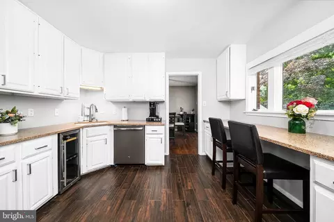 Kitchen - 1213 Dale Dr, Silver Spring, MD 20910 photo 2 of 3