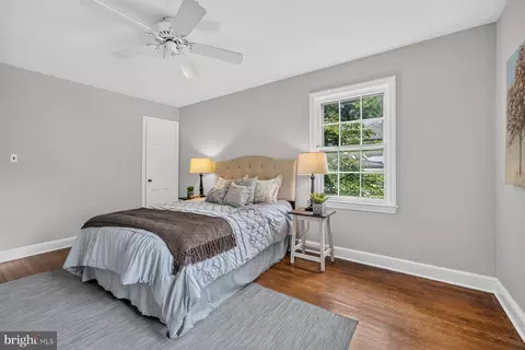 Bedroom - 3 Park Valley Rd, Silver Spring, MD 20910 photo 2 of 5