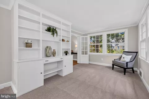 Living - 3 Park Valley Rd, Silver Spring, MD 20910 photo 5 of 8