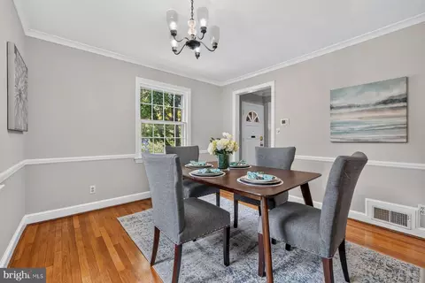 Dining - 3 Park Valley Rd, Silver Spring, MD 20910 photo 3 of 3