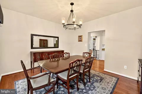 Dining - 16900 Hillard St, Poolesville, MD 20837 photo 4 of 4
