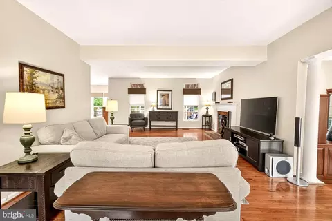 Living - 16900 Hillard St, Poolesville, MD 20837 photo 2 of 2