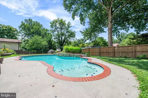 Exterior - 1416 Chilton Dr, Silver Spring, MD 20904 photo 6 of 8