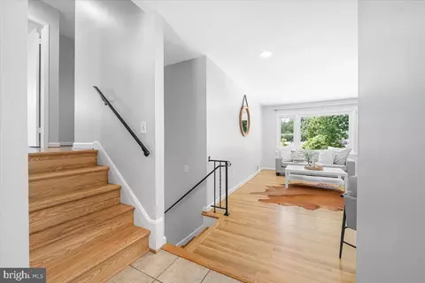 Entry Way - 1416 Chilton Dr, Silver Spring, MD 20904 photo 1 of 5