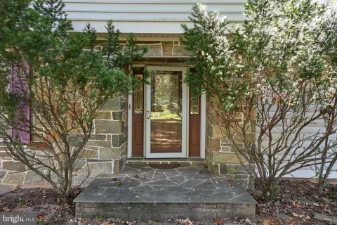 Exterior - 17517 Skyline Dr, Ashton, MD 20861 photo 1 of 11