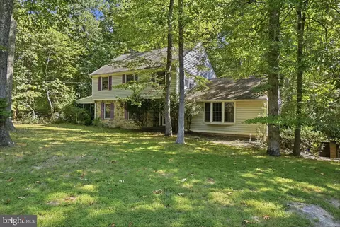 Exterior - 17517 Skyline Dr, Ashton, MD 20861 photo 11 of 11