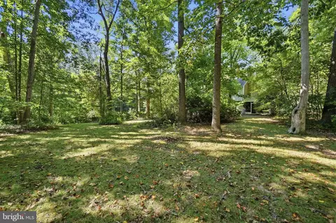 Exterior - 17517 Skyline Dr, Ashton, MD 20861 photo 8 of 11