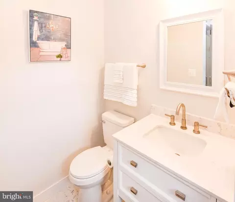 Bath - 1804 Briggs Chaney Rd, Silver Spring, MD 20905 photo 2 of 8