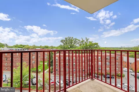 Exterior - 1220 Blair Mill Rd #503, Silver Spring, MD 20910 photo 1 of 4