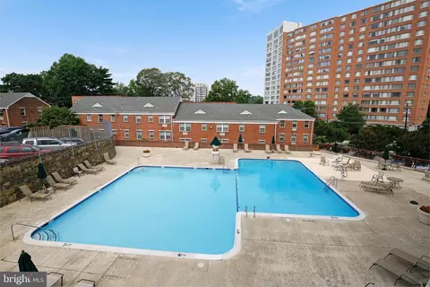 Exterior - 1220 Blair Mill Rd #503, Silver Spring, MD 20910 photo 4 of 4