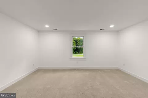 Bedroom - 1301 Hennessy Ter, Sandy Spring, MD 20860 photo 6 of 13