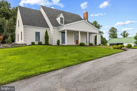 Exterior - 1301 Hennessy Ter, Sandy Spring, MD 20860 photo 18 of 21