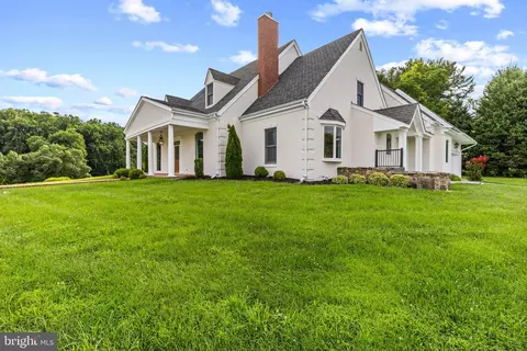 Exterior - 1301 Hennessy Ter, Sandy Spring, MD 20860 photo 20 of 21