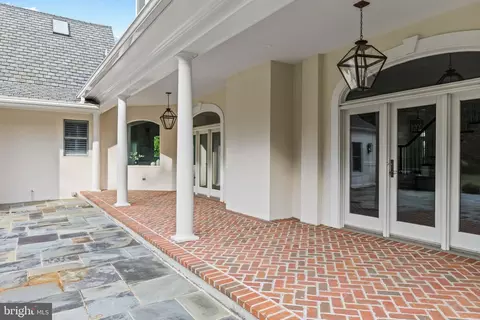 Exterior - 1301 Hennessy Ter, Sandy Spring, MD 20860 photo 15 of 21