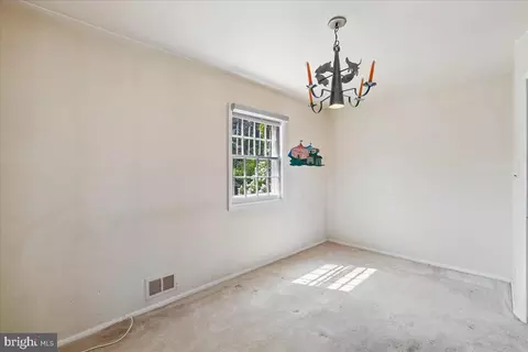 Bedroom - 1011 W Nolcrest Dr, Silver Spring, MD 20903 photo 2 of 11