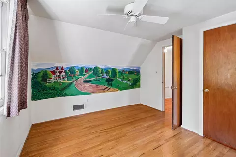 Bedroom - 1011 W Nolcrest Dr, Silver Spring, MD 20903 photo 11 of 11