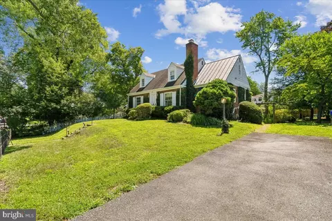 Other - 1011 W Nolcrest Dr, Silver Spring, MD 20903 photo 2 of 25