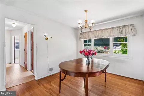 Dining - 1011 W Nolcrest Dr, Silver Spring, MD 20903 photo 1 of 5