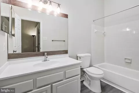 Bath - 2609 Telluride Pl, Silver Spring, MD 20906 photo 3 of 4