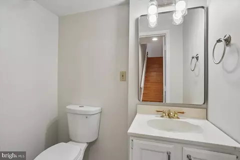 Entry Way - 1015 Windrush Ln #11, Sandy Spring, MD 20860 photo 3 of 3