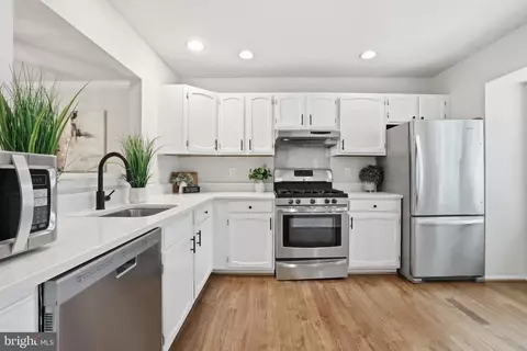 Kitchen - 31 Long Green Ct, Silver Spring, MD 20906 photo 1 of 4